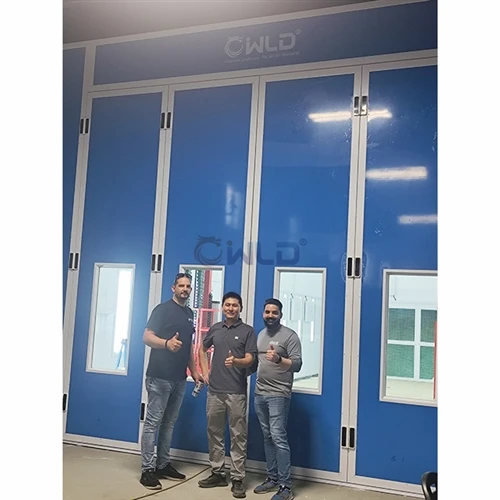 Большая получерновая покрасочная камера марки WLD установлена ​​в Америке